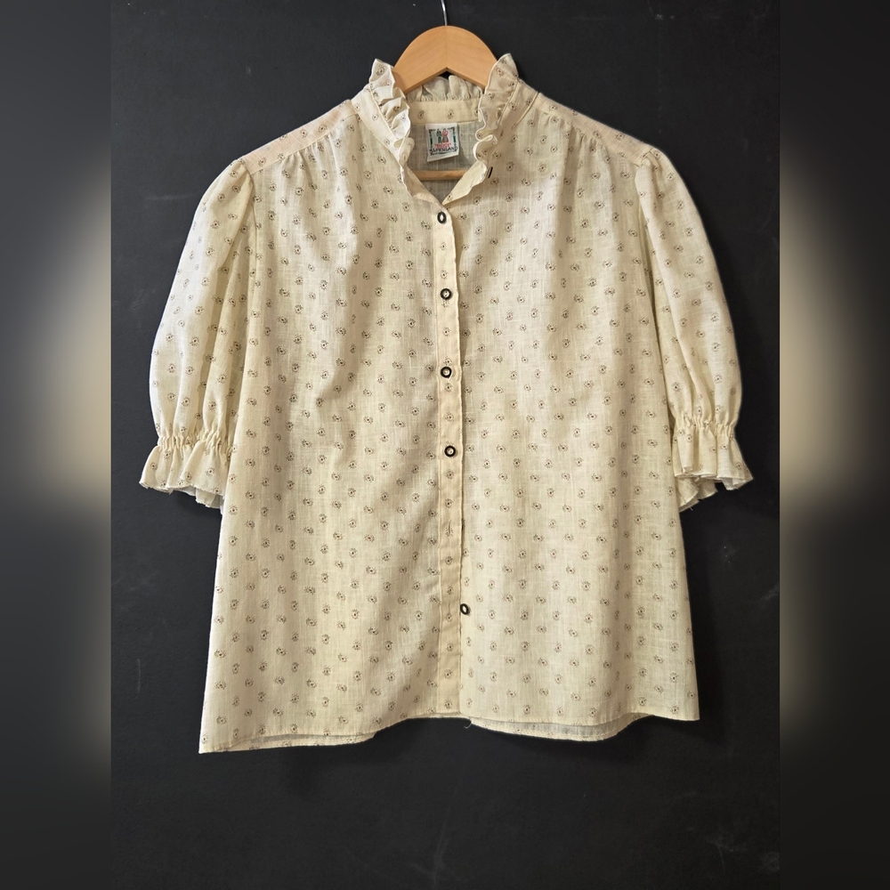 Vintage Alpenland Elegant Cream Ruffle Blouse medium